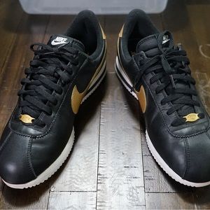 2016 Nike Cortez Black & Gold